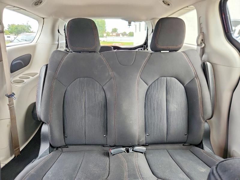 Продажа на аукционе авто 2018 Chrysler Pacifica, vin: 2C4RC1AG0JR120940, номер лота: 69681956