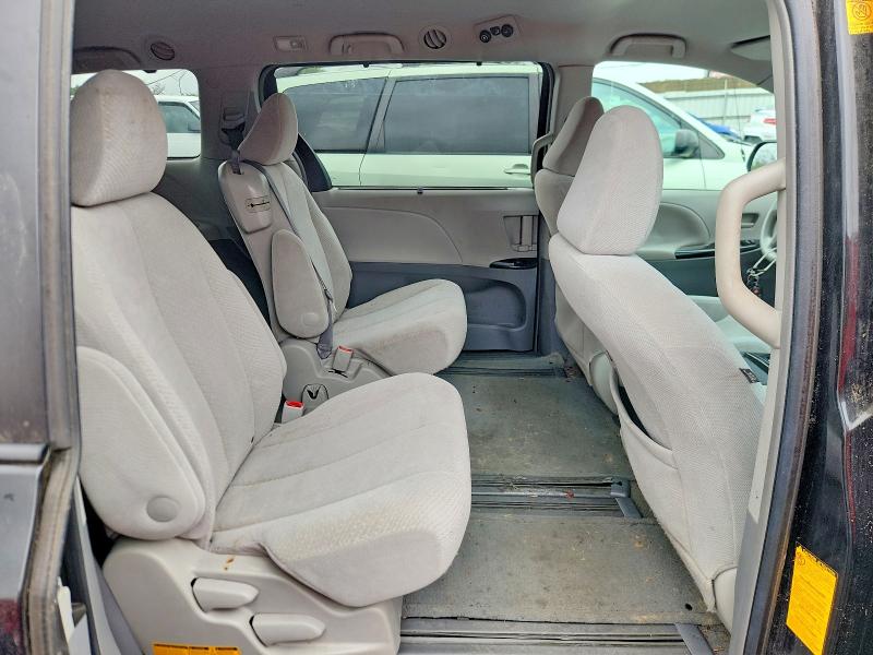 Продажа на аукционе авто 2011 Toyota Sienna, vin: 5TDKK3DCXBS026386, номер лота: 70179906