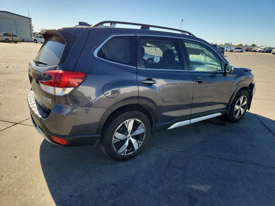 2020 Subaru Forester მანქანა იყიდება აუქციონზე, vin: JF2SKAXC0LH528993, აუქციონის ნომერი: 70816266