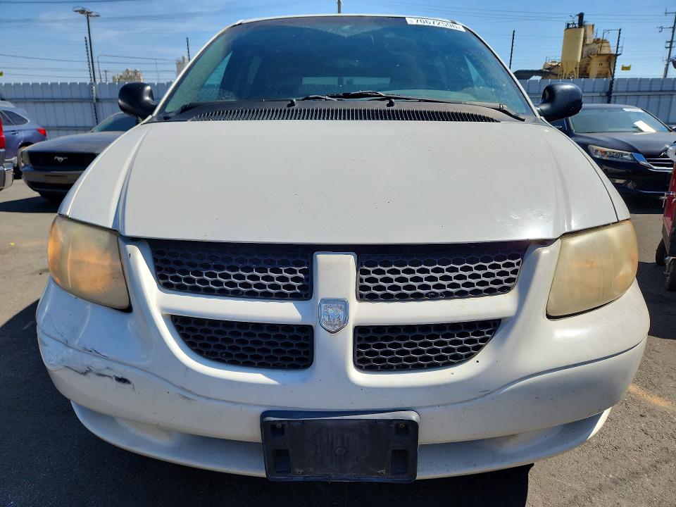 70672596 :رقم المزاد ، 1B4GP45312B552857 vin ، 2002 Dodge Caravan مزاد بيع