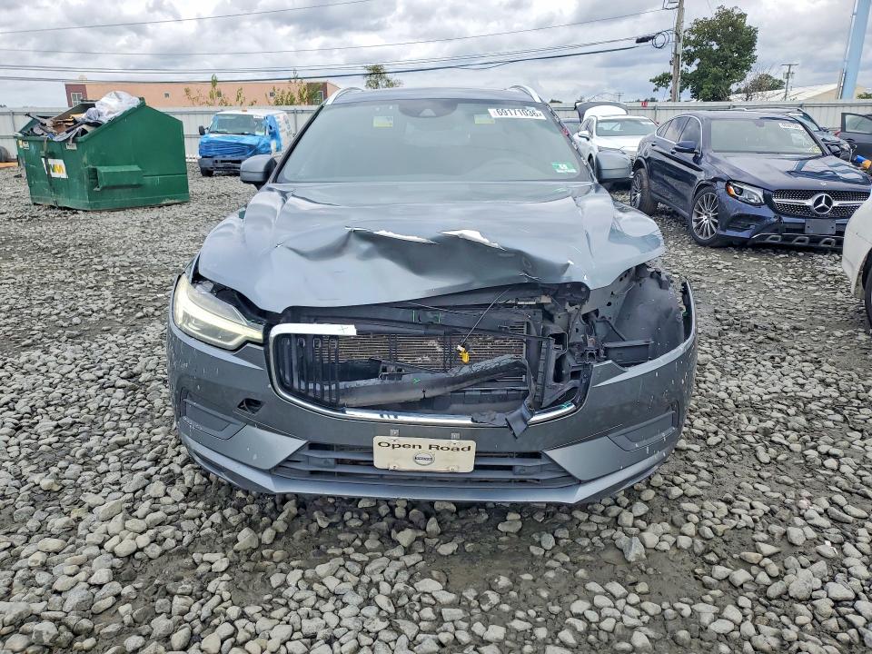 Продажа на аукционе авто 2018 Volvo Xc60, vin: LYV102RK1JB077789, номер лота: 69171036