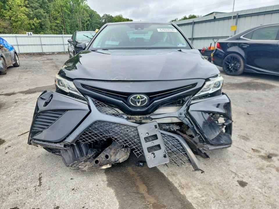 2019 Toyota Camry მანქანა იყიდება აუქციონზე, vin: 4T1B11HK4KU261334, აუქციონის ნომერი: 67653536