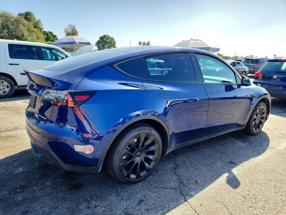 2023 Tesla Model Y მანქანა იყიდება აუქციონზე, vin: 7SAYGDEE7PA029730, აუქციონის ნომერი: 68710586