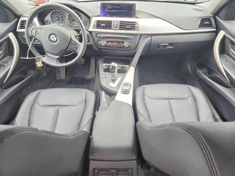 70599926 :رقم المزاد ، WBA3C3G55ENS70615 vin ، 2014 Bmw 320 مزاد بيع