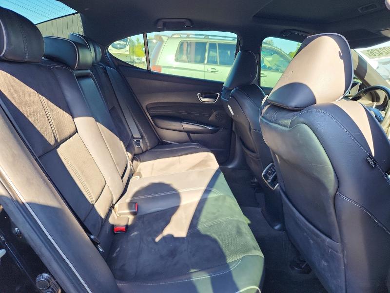 68102426 :رقم المزاد ، 19UUB3F61JA000644 vin ، 2018 Acura Tlx مزاد بيع