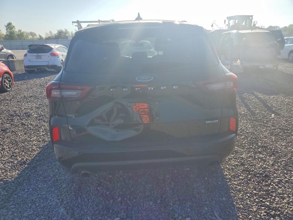 Продажа на аукционе авто 2023 Ford Escape, vin: 1FMCU9MN7PUA63042, номер лота: 67801266