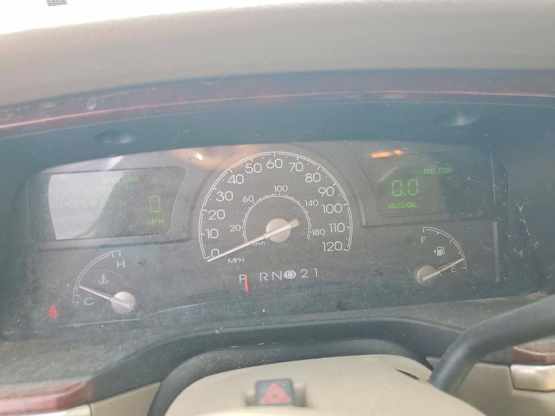 66925306 :رقم المزاد ، 1LNHM82WX3Y622131 vin ، 2003 Lincoln Town Car مزاد بيع
