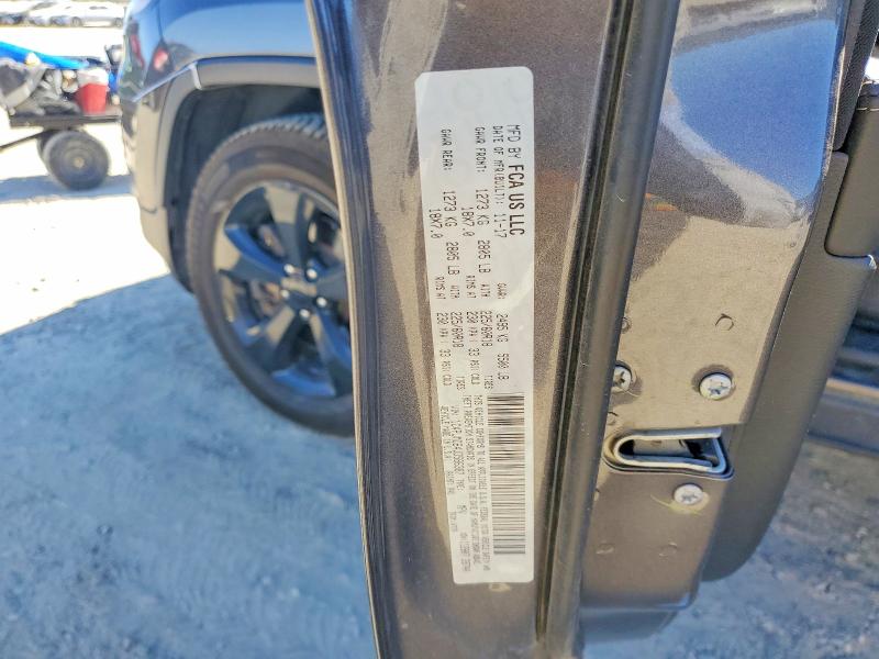 Продажа на аукционе авто 2018 Jeep Cherokee, vin: 1C4PJMCB4JD586387, номер лота: 69828356