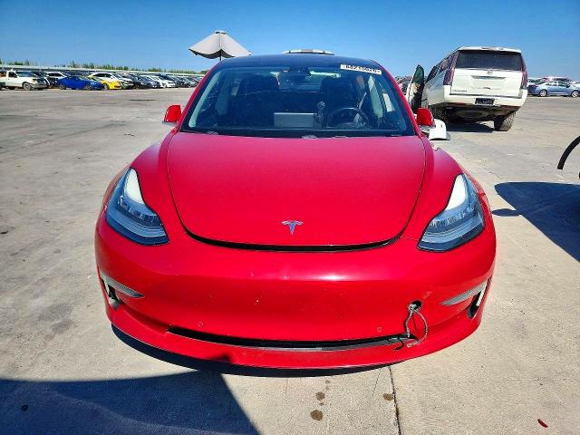 2018 Tesla Model 3 მანქანა იყიდება აუქციონზე, vin: 5YJ3E1EA4JF051364, აუქციონის ნომერი: 68215026