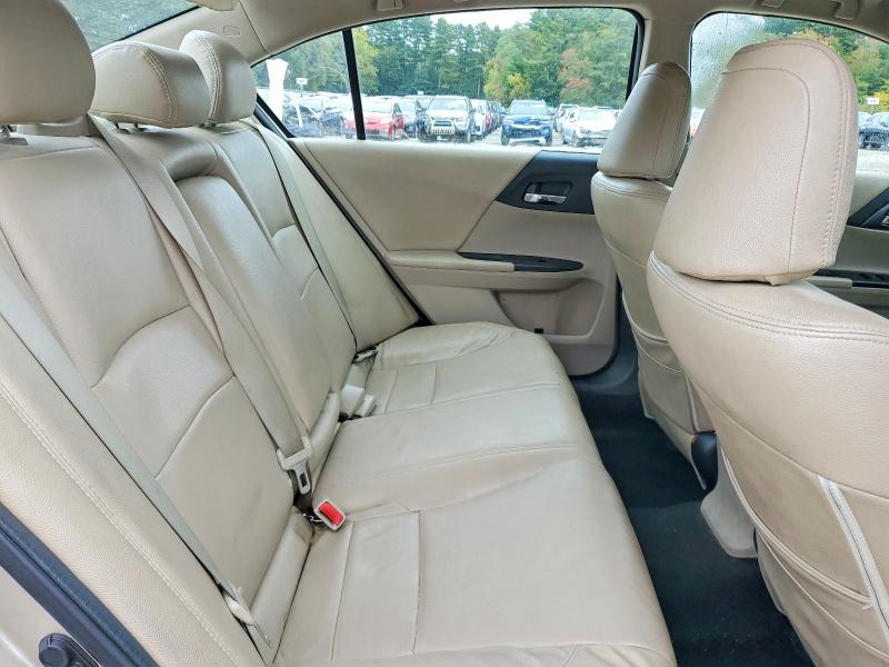 71142356 :رقم المزاد ، 1HGCR2F35DA017720 vin ، 2013 Honda Accord مزاد بيع
