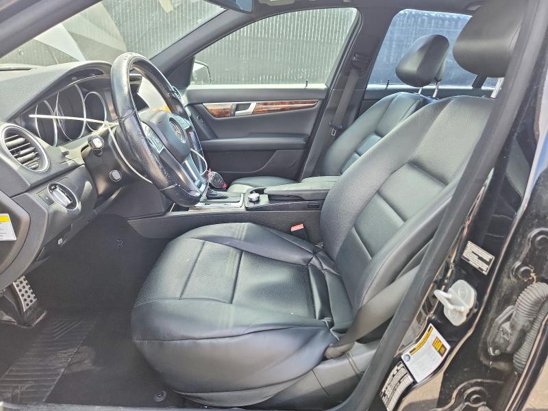 2014 Mercedes-benz C მანქანა იყიდება აუქციონზე, vin: WDDGF4HB6EG218538, აუქციონის ნომერი: 69564196