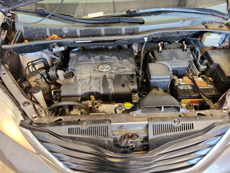Продажа на аукционе авто 2011 Toyota Sienna, vin: 5TDKK3DC0BS036926, номер лота: 70827886