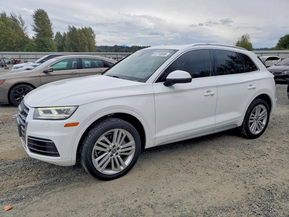 67718506 :رقم المزاد ، WA1CNAFY3J2040235 vin ، 2018 Audi Q5 مزاد بيع