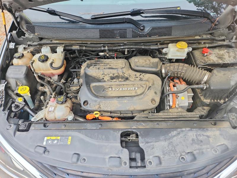 70026586 :رقم المزاد ، 2C4RC1N71JR144867 vin ، 2018 Chrysler Pacifica مزاد بيع