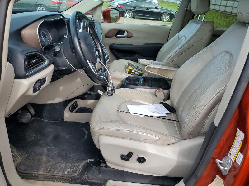 67538896 :رقم المزاد ، 2C4RC1EG4JR204706 vin ، 2018 Chrysler Pacifica مزاد بيع