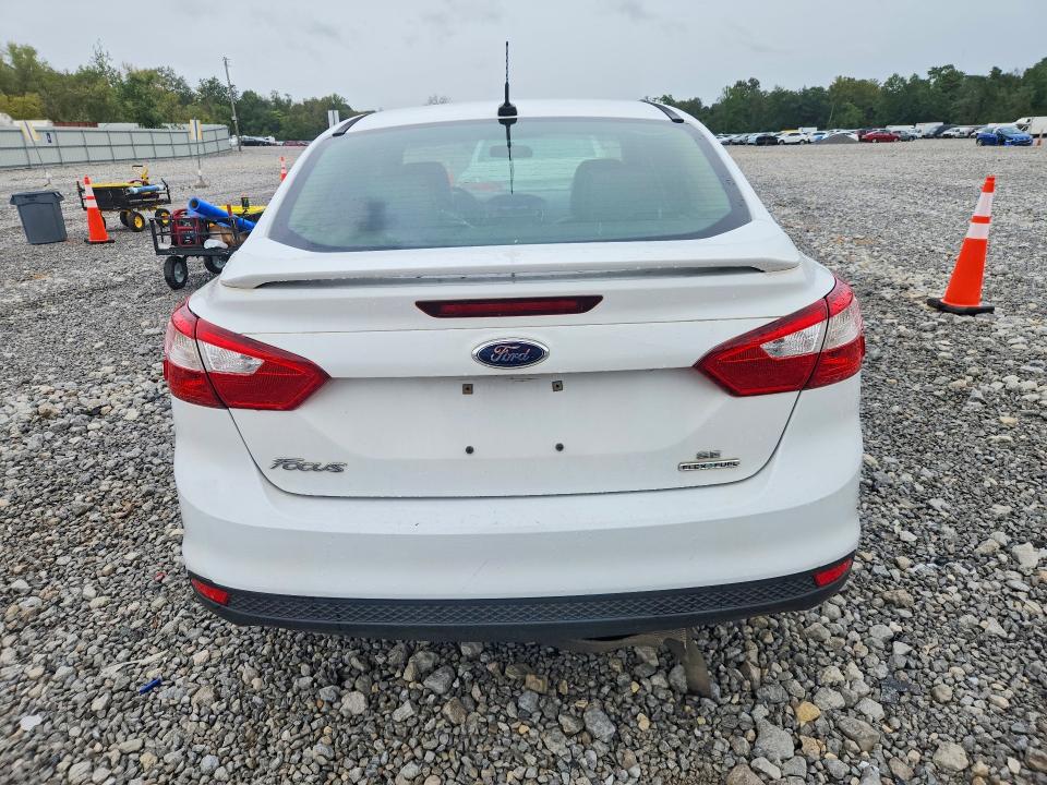 2014 Ford Focus მანქანა იყიდება აუქციონზე, vin: 1FADP3F28EL142759, აუქციონის ნომერი: 69718256