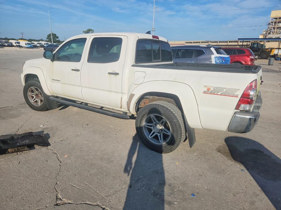 2014 Toyota Tacoma მანქანა იყიდება აუქციონზე, vin: 5TFJX4GN2EX031936, აუქციონის ნომერი: 70539426