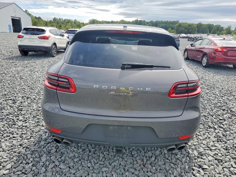 2015 Porsche Macan მანქანა იყიდება აუქციონზე, vin: WP1AB2A56FLB62919, აუქციონის ნომერი: 70161406