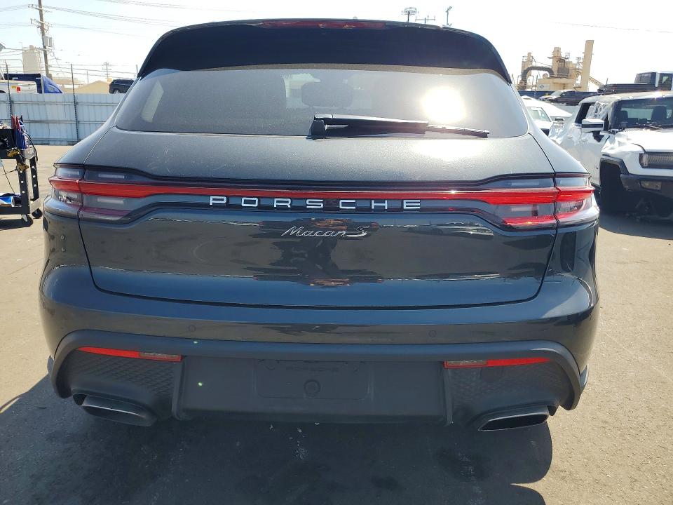 Продажа на аукционе авто 2024 Porsche Macan, vin: WP1AA2A50RLB19930, номер лота: 69611046