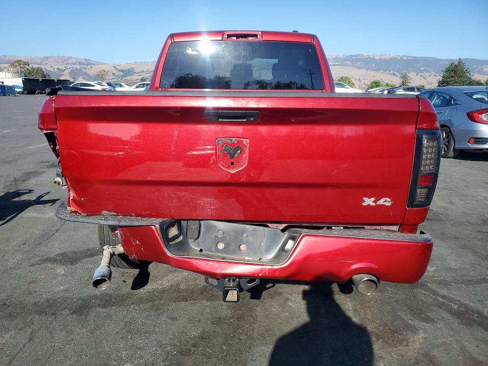 68224526 :رقم المزاد ، 1C6RD6FT0CS331368 vin ، 2012 Dodge Ram 1500 مزاد بيع