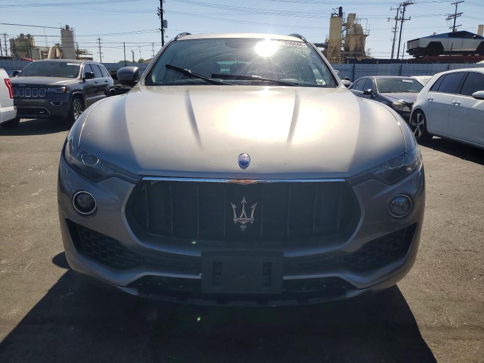 71390886 :رقم المزاد ، ZN661YUS1HX253606 vin ، 2017 Maserati Levante مزاد بيع