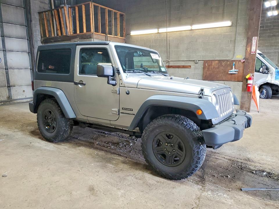 68135076 :رقم المزاد ، 1C4AJWAG4EL192710 vin ، 2014 Jeep Wrangler مزاد بيع