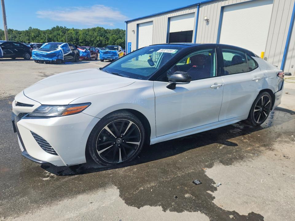 Продаж на аукціоні авто 2019 Toyota Camry, vin: 4T1B61HK9KU277692, номер лоту: 66321056