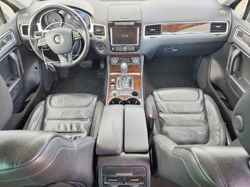69823826 :رقم المزاد ، WVGEP9BP7ED001478 vin ، 2014 Volkswagen Touareg مزاد بيع