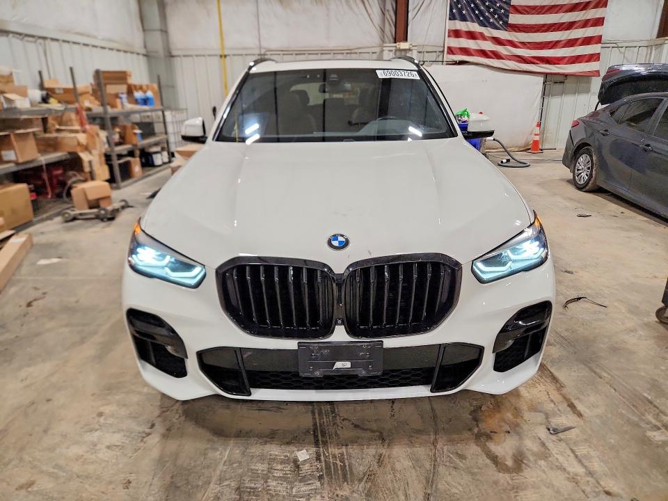 2022 Bmw X5 მანქანა იყიდება აუქციონზე, vin: 5UXCR6C07N9M11303, აუქციონის ნომერი: 69003726