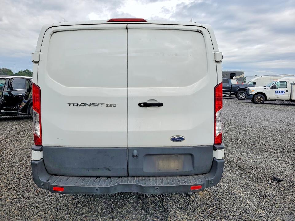 Продажа на аукционе авто 2019 Ford Transit, vin: 1FTYR1ZM0KKB23602, номер лота: 68764206
