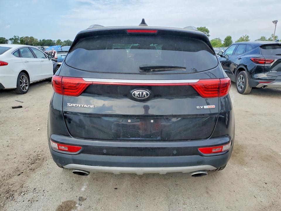 2017 Kia Sportage მანქანა იყიდება აუქციონზე, vin: KNDPRCA60H7067855, აუქციონის ნომერი: 68723676
