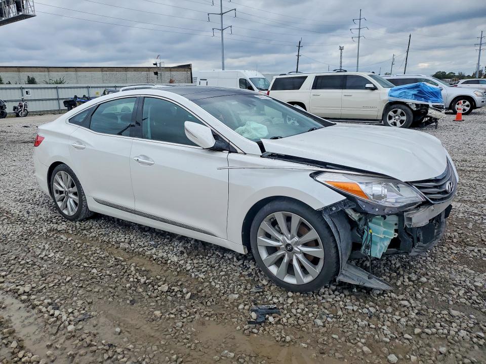68667376 :رقم المزاد ، KMHFH4JG0GA559750 vin ، 2016 Hyundai Azera مزاد بيع