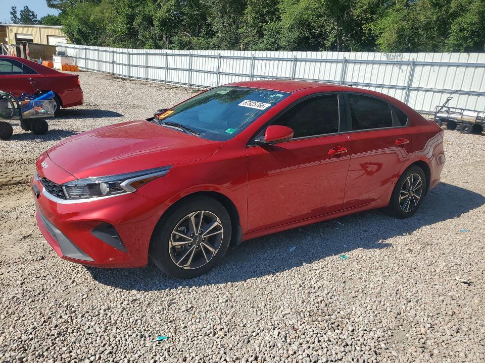 67825766 :رقم المزاد ، 3KPF24ADXRE763323 vin ، 2024 Kia Forte مزاد بيع