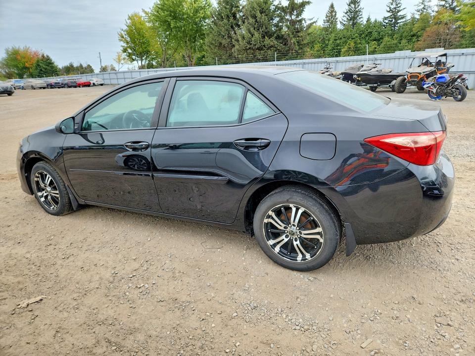 Auction sale of the 2018 Toyota Corolla, vin: 2T1BURHE3JC005833, lot number: 70865156