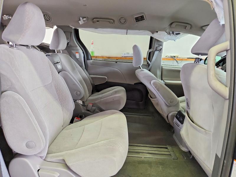 2018 Toyota Sienna მანქანა იყიდება აუქციონზე, vin: 5TDKZ3DC1JS923607, აუქციონის ნომერი: 67368866