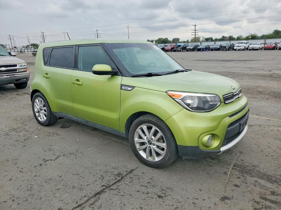 Продаж на аукціоні авто 2018 Kia Soul, vin: KNDJP3A54J7889485, номер лоту: 68036126