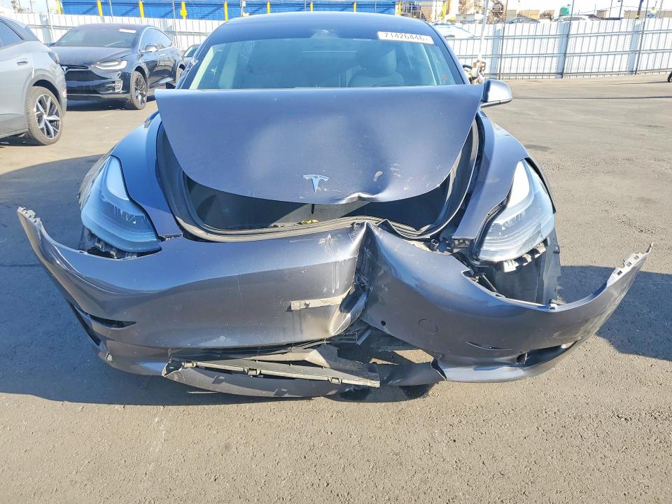 Продажа на аукционе авто 2022 Tesla Model 3, vin: 5YJ3E1EB6NF357335, номер лота: 71426446