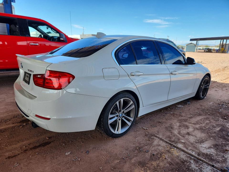 69916496 :رقم المزاد ، WBA3A9C56FK472977 vin ، 2015 Bmw 335 مزاد بيع