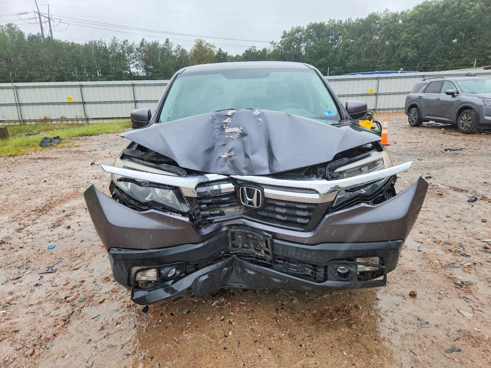 69905436 :رقم المزاد ، 5FPYK3F66HB030120 vin ، 2017 Honda Ridgeline مزاد بيع