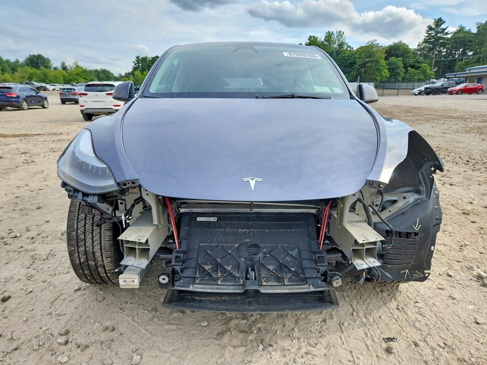 67099706 :رقم المزاد ، 7SAYGDEE4PF888311 vin ، 2023 Tesla Model Y مزاد بيع