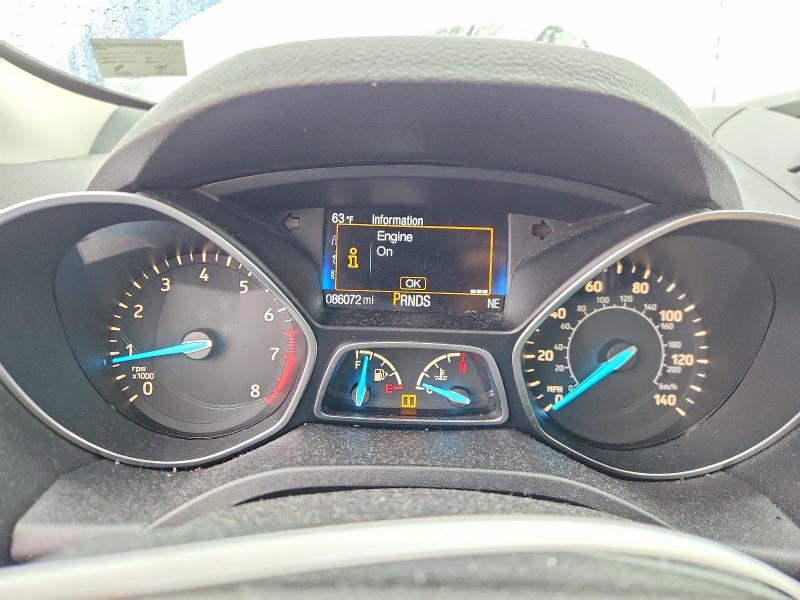 Продажа на аукционе авто 2017 Ford Escape, vin: 1FMCU0F75HUB22763, номер лота: 70130946