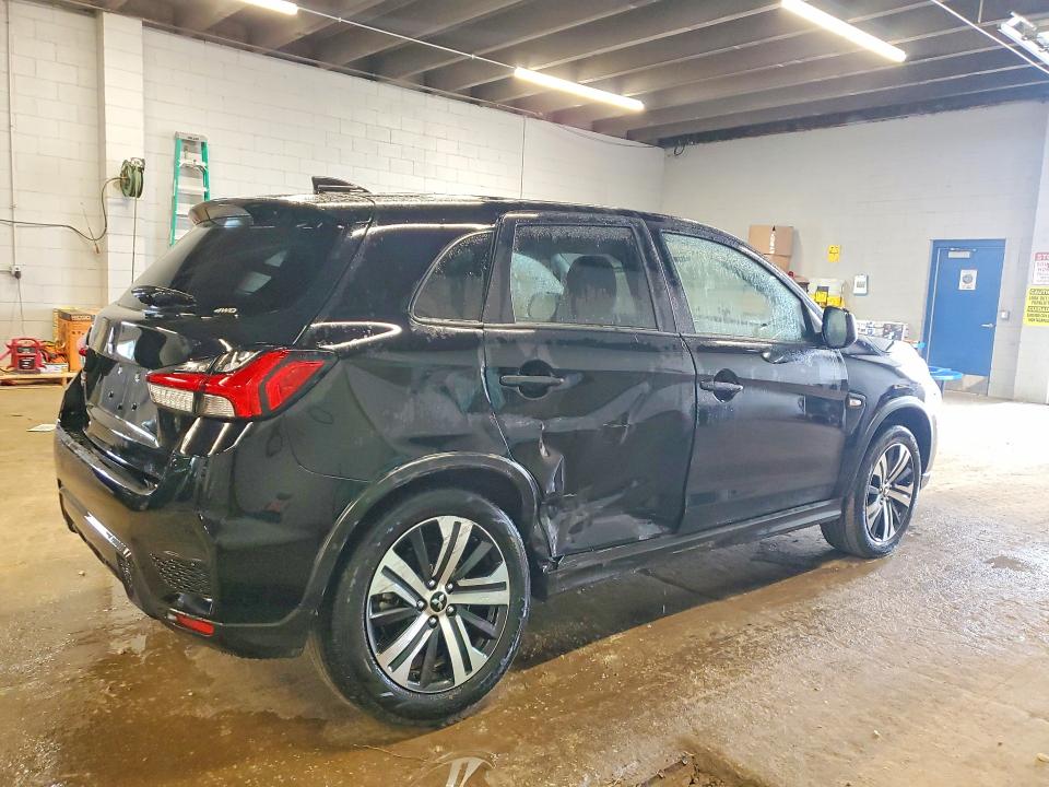 70675296 :رقم المزاد ، JA4ARUAU5TU019010 vin ، 2026 Mitsubishi Outlander Max مزاد بيع