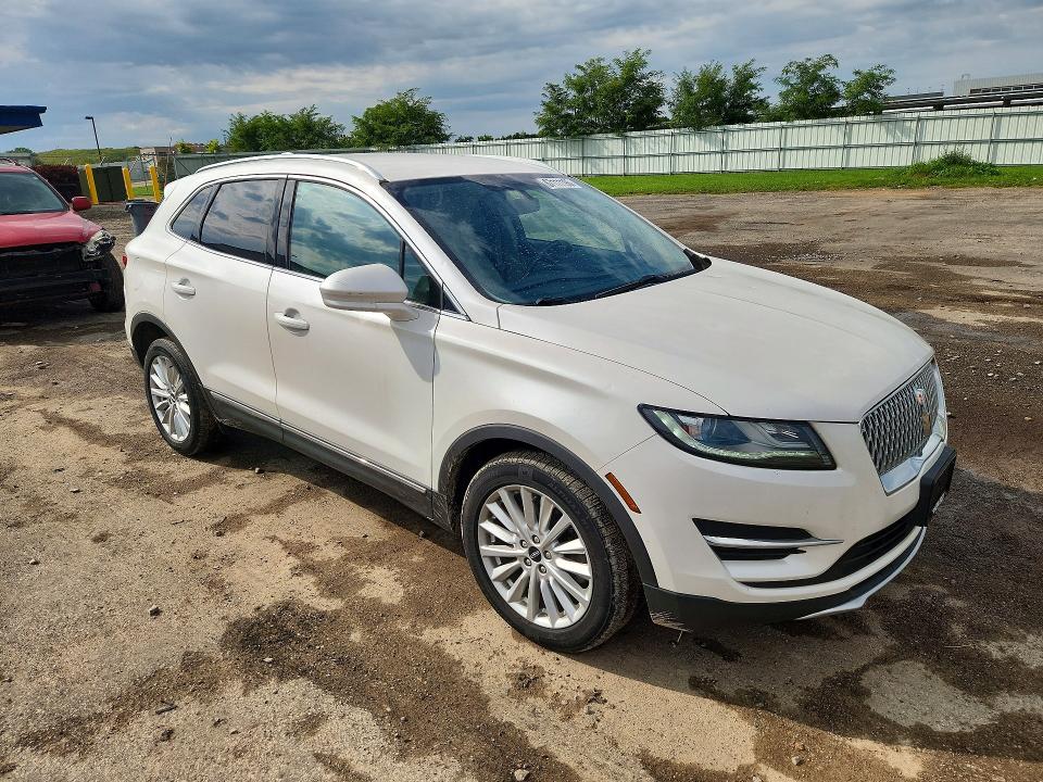 Продаж на аукціоні авто 2019 Lincoln Mkc, vin: 5LMCJ1D95KUL26549, номер лоту: 67111196