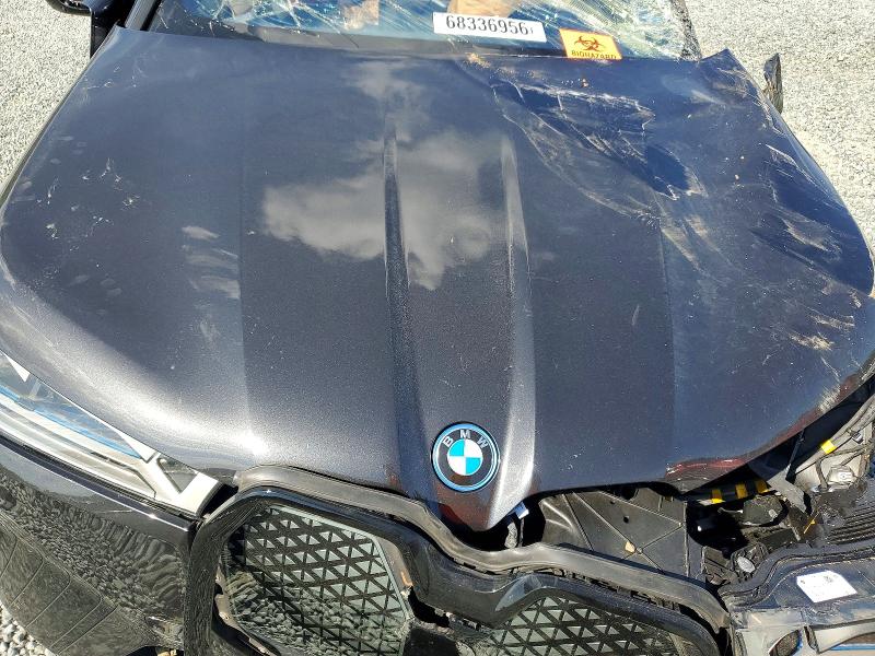 68336956 :رقم المزاد ، WB533CF03PCM45558 vin ، 2023 Bmw Ix مزاد بيع