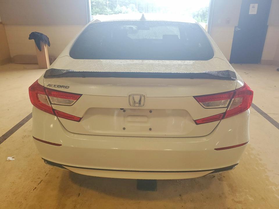Auction sale of the 2021 Honda Accord, vin: 1HGCV1F10MA004815, lot number: 67080706