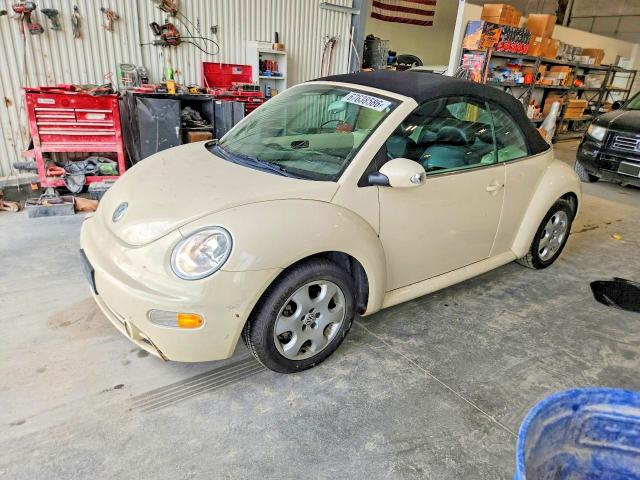 67638586 :رقم المزاد ، 3VWCD21Y23M333428 vin ، 2003 Volkswagen New Beetle مزاد بيع