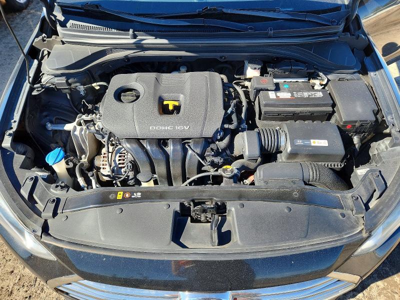 2017 Hyundai Elantra მანქანა იყიდება აუქციონზე, vin: KMHD84LF5HU313997, აუქციონის ნომერი: 70035676