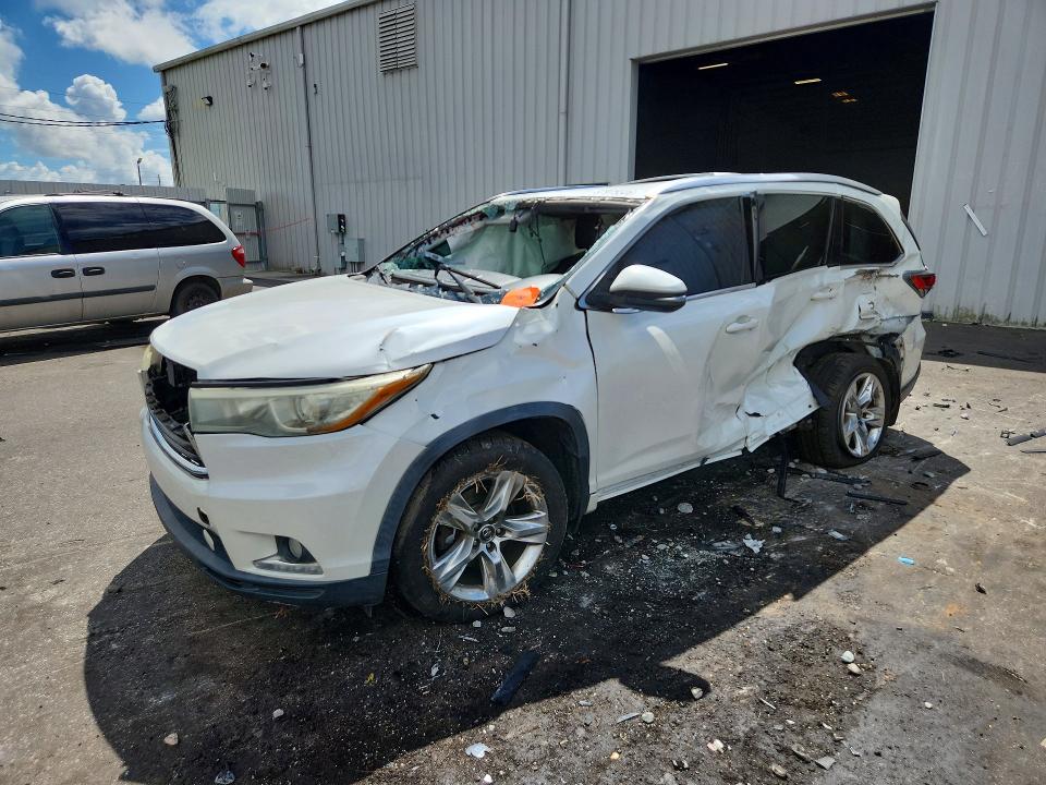 2016 Toyota Highlander მანქანა იყიდება აუქციონზე, vin: 5TDDKRFH3GS301799, აუქციონის ნომერი: 67975506