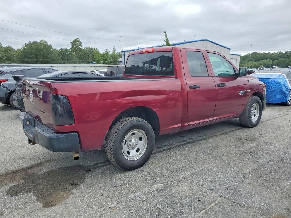 69699786 :رقم المزاد ، 1C6RR6FT7JS180222 vin ، 2018 Ram 1500 مزاد بيع