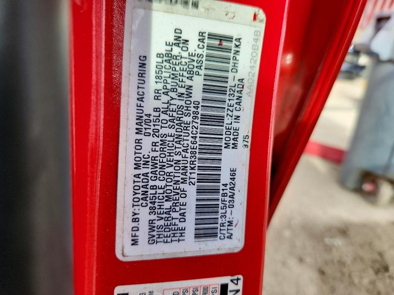 68859226 :رقم المزاد ، 2T1KR38E64C279840 vin ، 2004 Toyota Matrix مزاد بيع